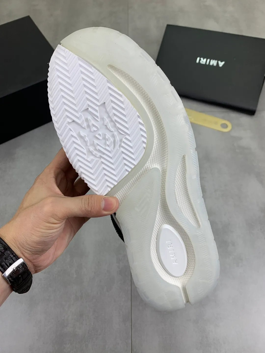 Men's men's shoes 💰P760 New [Amiri] hot diamond series Amiri - high-end quality original order casual shoes for couples 🧑‍🤝‍🧑 - Upper: 🔝Nappa calfskin, suede cowhide, canvas body hot work - Lining: brand mesh canvas cloth - Outsole: ultra-light tpu·rubber; multi-color molded outsole -Ultra-high quality control and exquisite workmanship: highlighted (high-end, extravagance, and class) -Size: Female 35-40 (41 customized) Male 38-45 (46 customized)